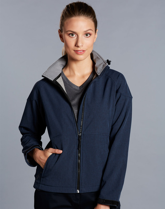 Aspen Softshell Hooded Jacket image3